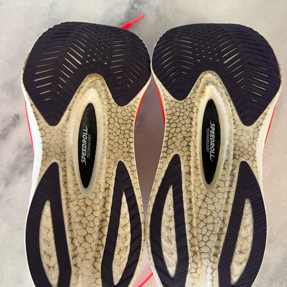 Saucony Endorphin Pro 4 - Picture 3 of 5